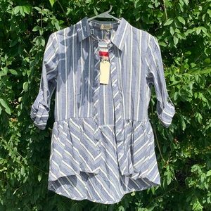 3/4 sleeve peplum button up shirt